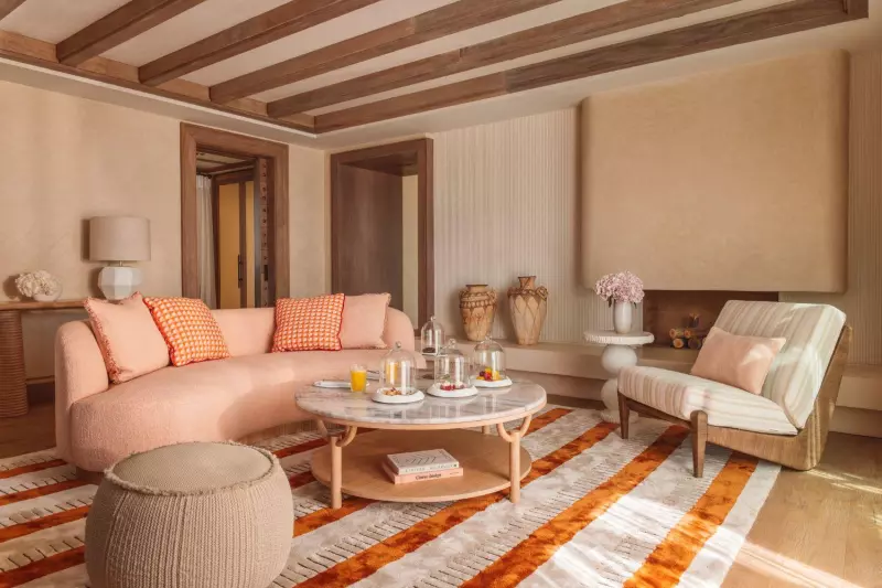 Premier Seafront Suite