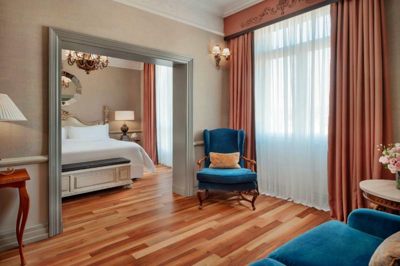 Classic Junior Suite