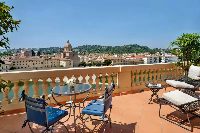 Penthouse Terrace Room
