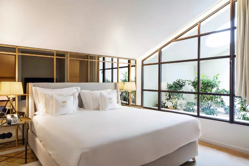Premium Room