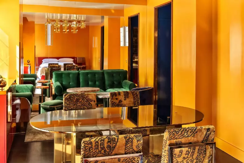 Deluxe Studio Suite
