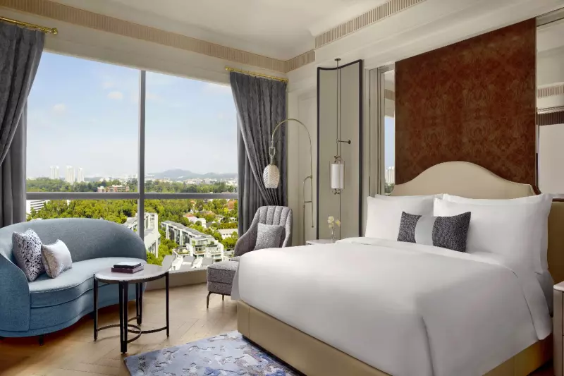 Astor Grand Deluxe Room