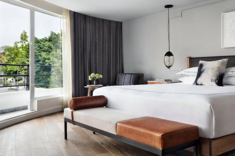 Premium Spa Panoramic Balcony Room