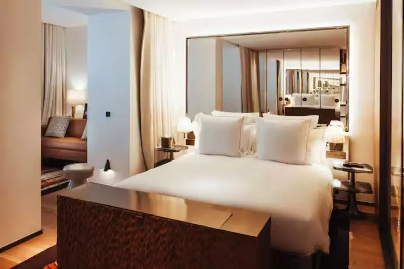 Winter Garden Suite
