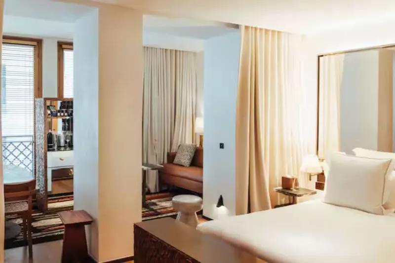 Winter Garden Suite