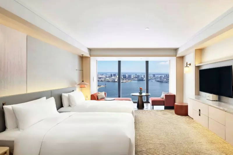 Signature Room