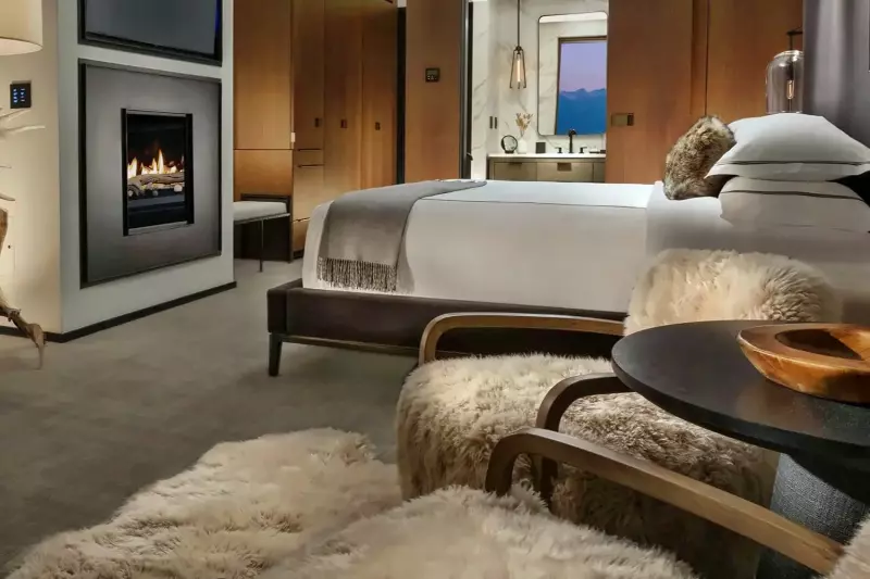 Grand Reflection Suite