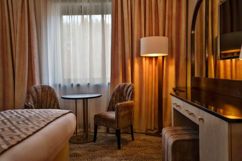 Classic Hotel Room 