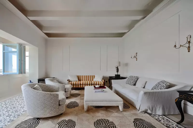 3 Bedroom La Maison Landmark Residence 