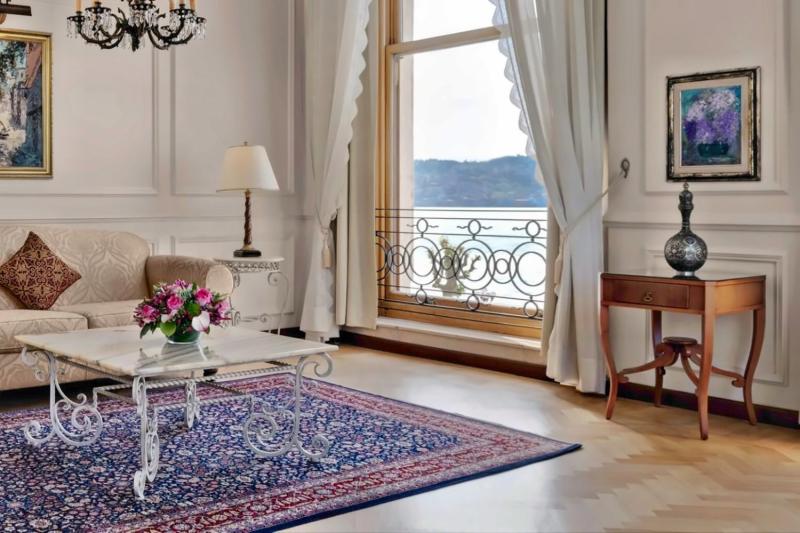 Palace Bosphorus Suite
