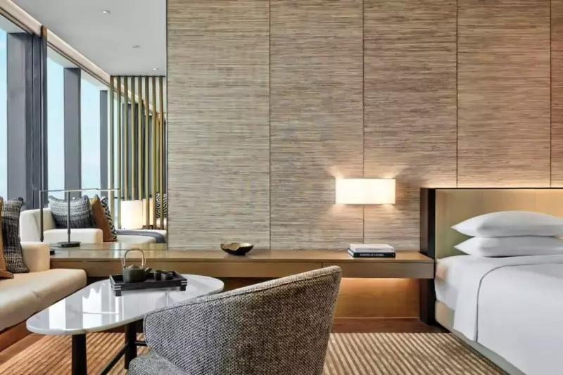 Corner View Room