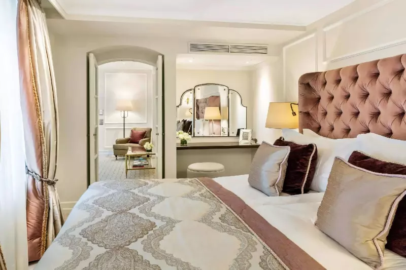 Junior Garden View Suite 