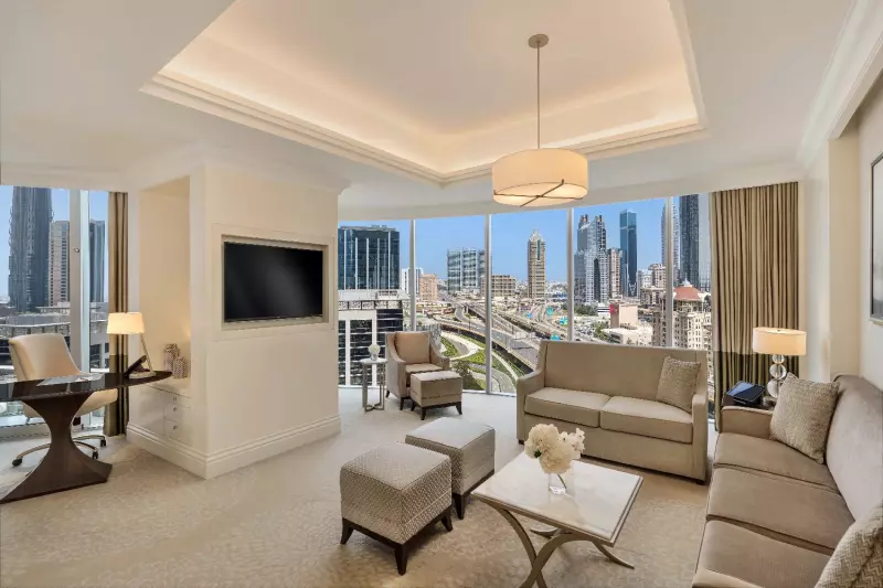 Executive Club Suite