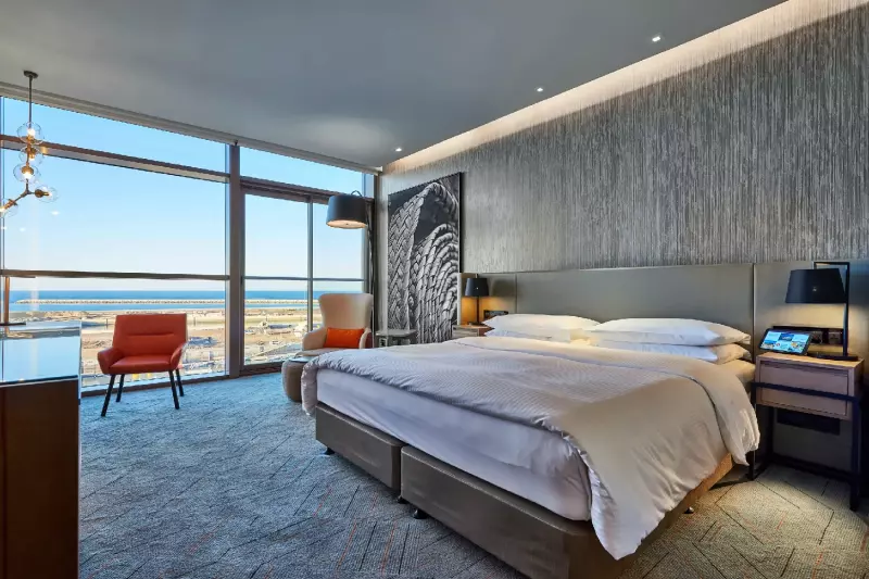 Deluxe Sea View Room