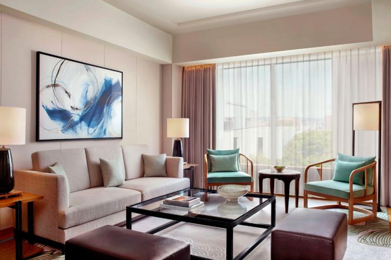 Executive Club Suite