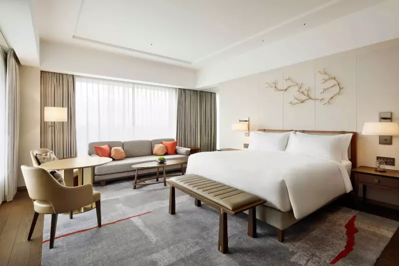 Griffin Junior Club Suite
