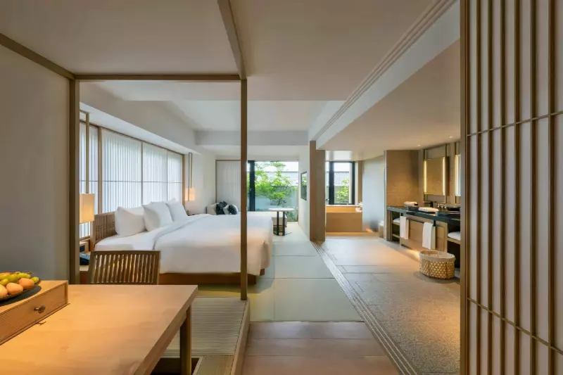 Onsen Retreat Room