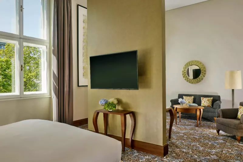 Junior Suite