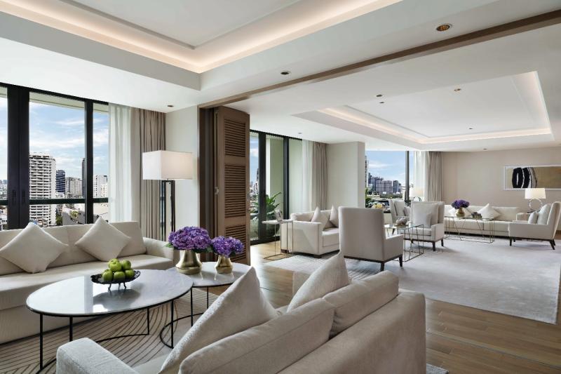 Presidential Terrace Suite