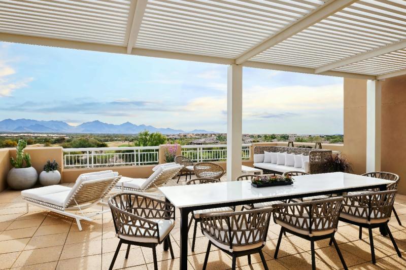 Sundeck Rooftop Terrace Suite