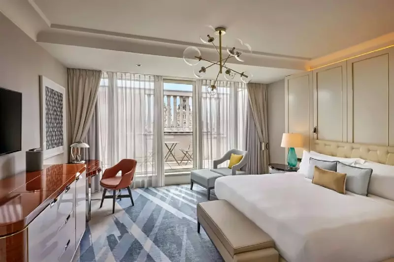 Club Park View Room