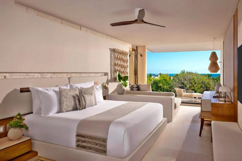 Partial Ocean View Junior Suite