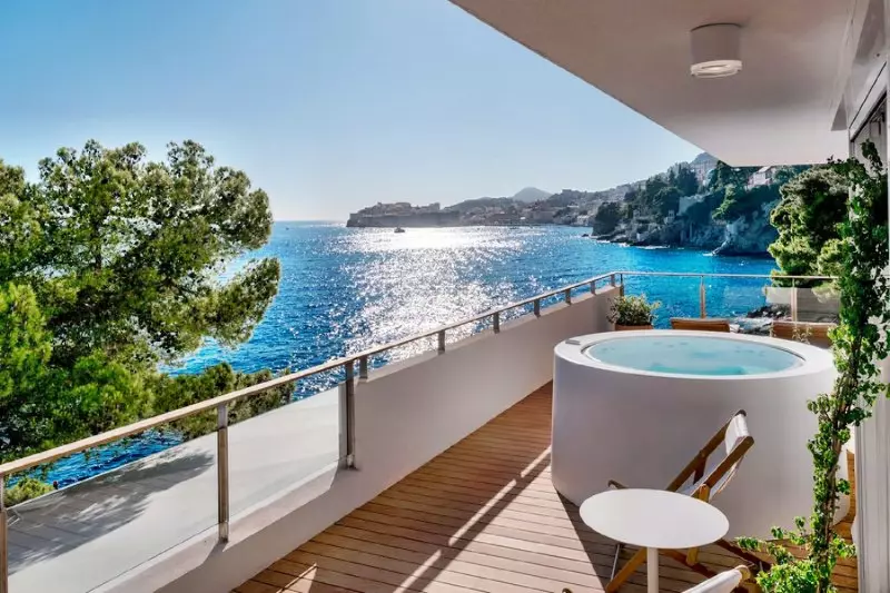2 Bedroom Tezoro Suite