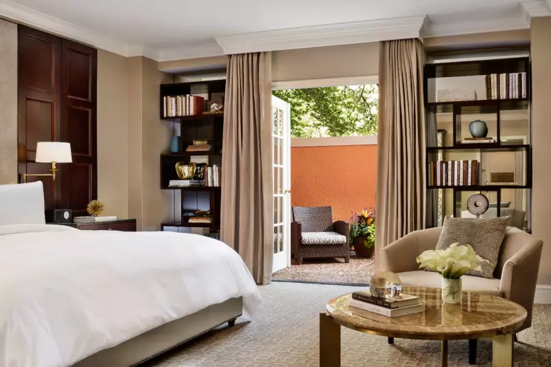 Deluxe Patio Room