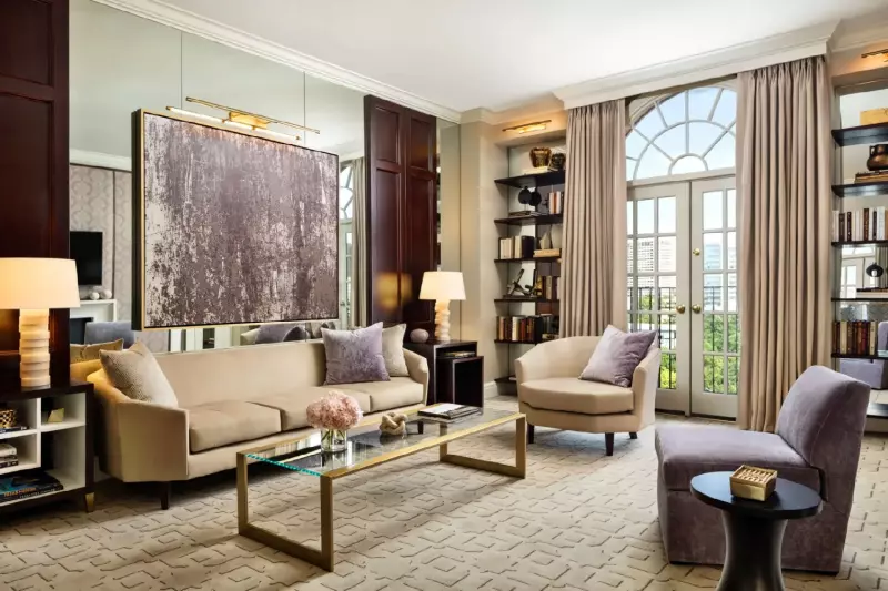 Mansion Suite 