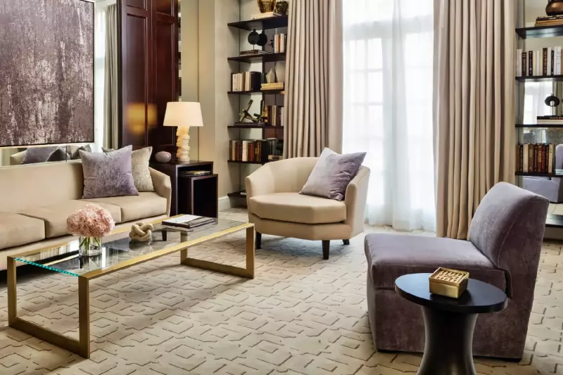 Manor Suite 