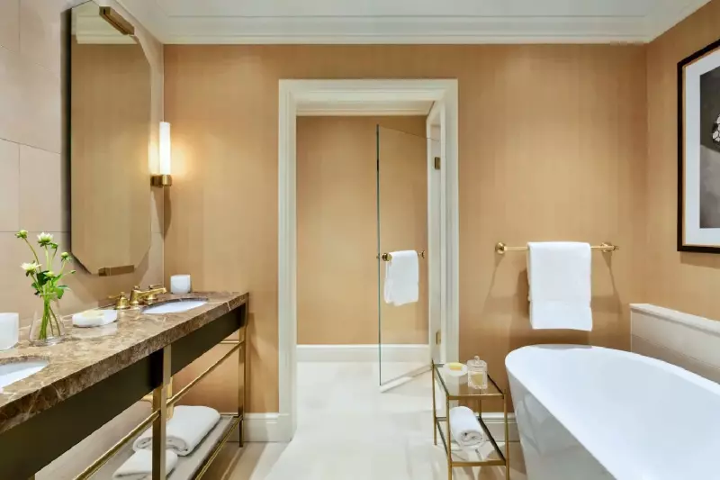 Premier Room