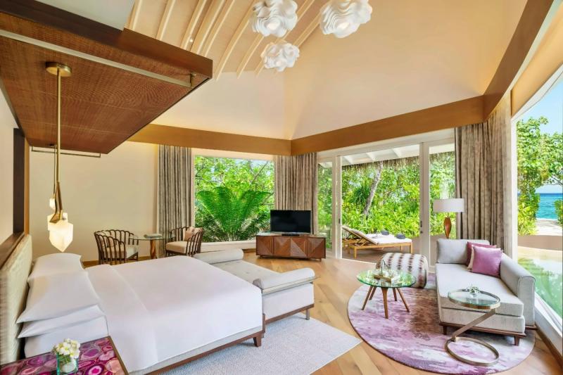 Sunrise View Beach Pool Villa