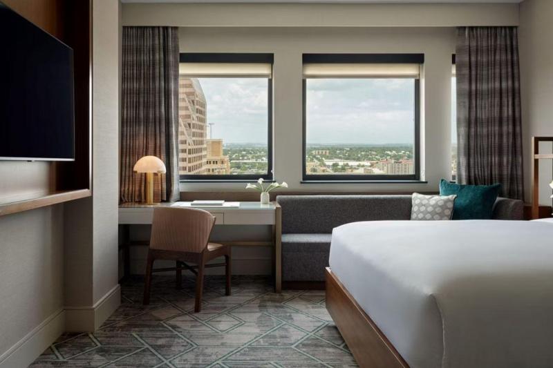 Premium River View Room