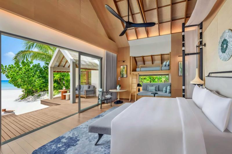 Family Beach Pool Villa