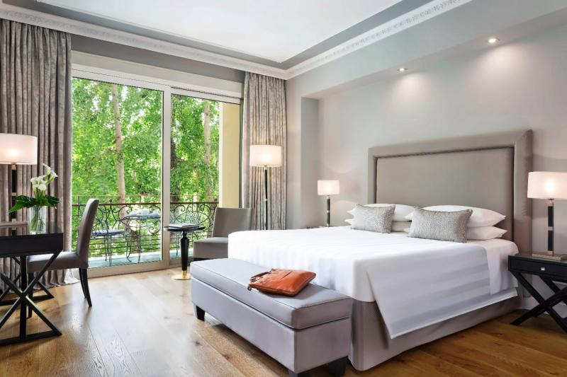 Deluxe Garden View Room