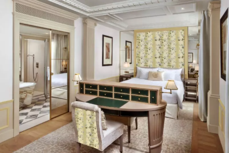 Superior Junior Suite