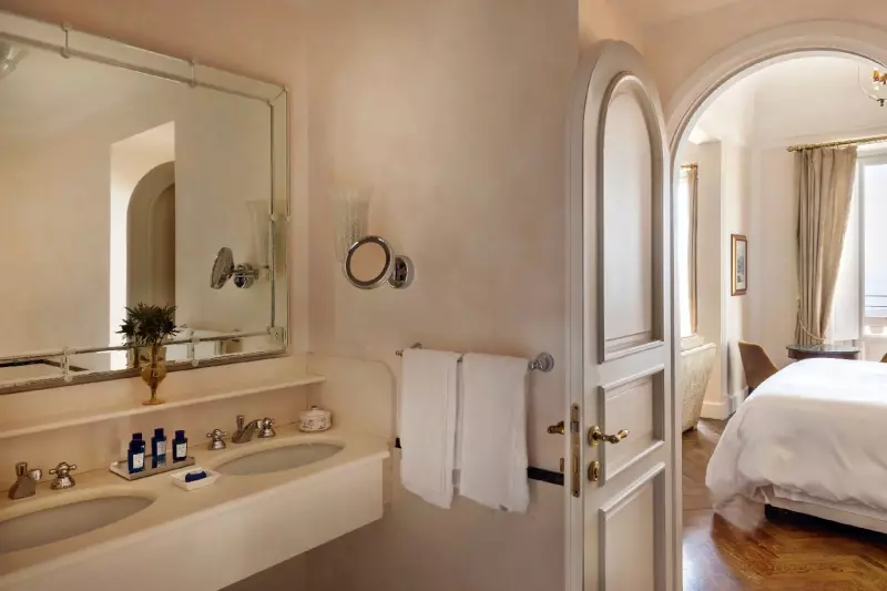 Villa Timeo Superior Room