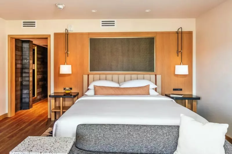 Cliffs Junior Suite