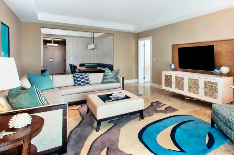 Presidential Bay View Suite