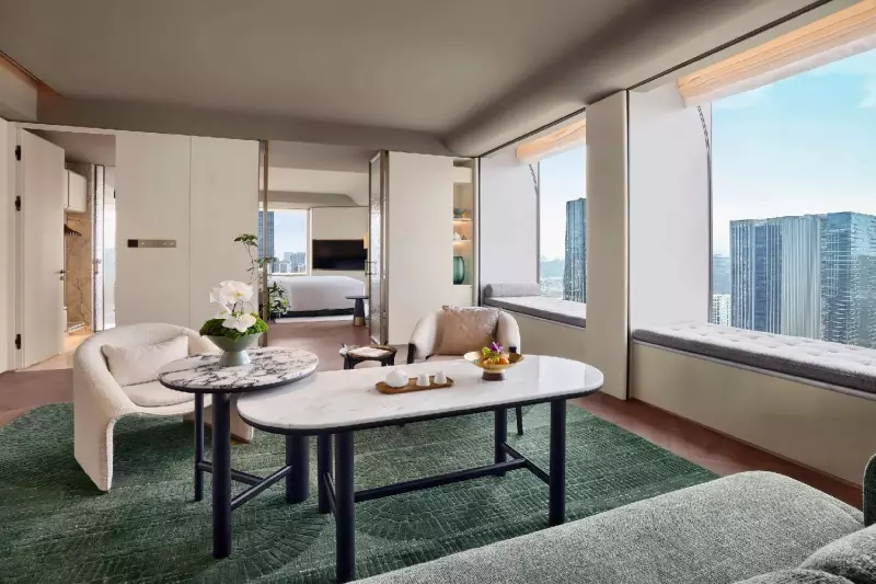 Fairmont Gold Signature Suite