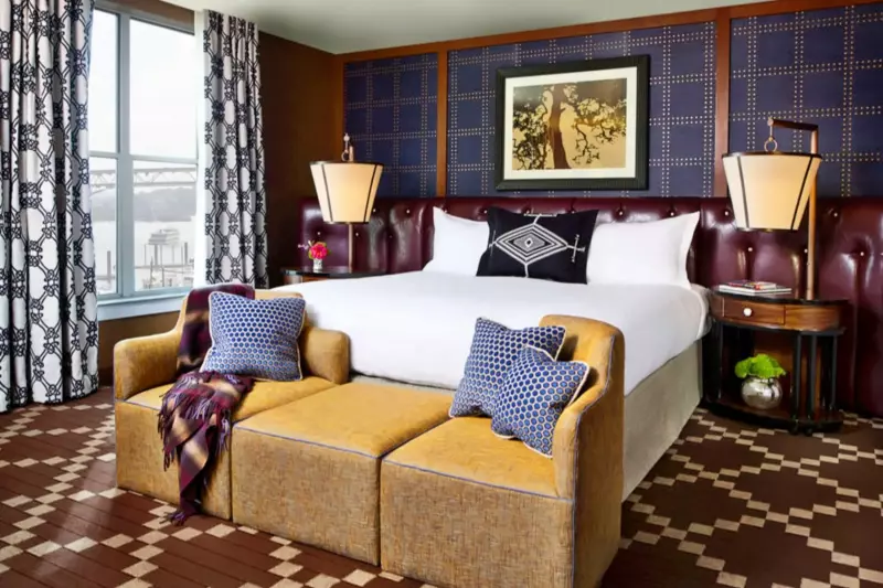 Willamette River View Suite