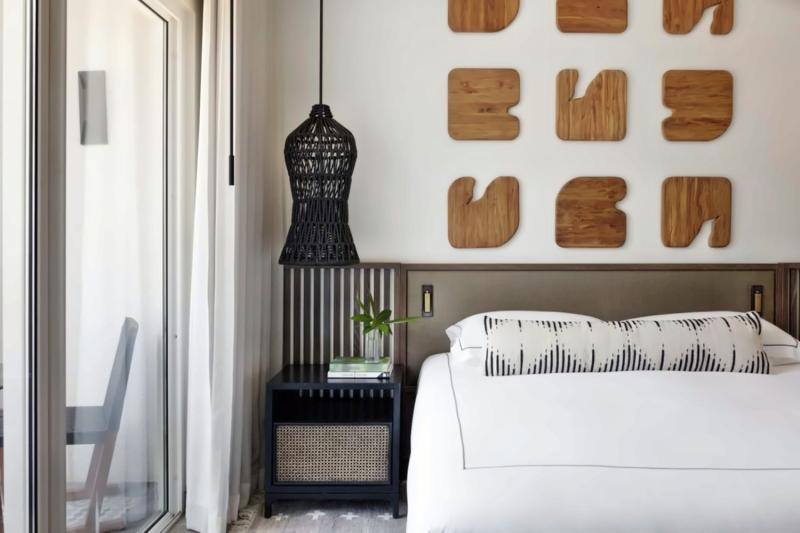 Premium Corner Ocean View Room