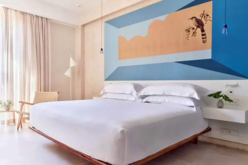 Essential Room