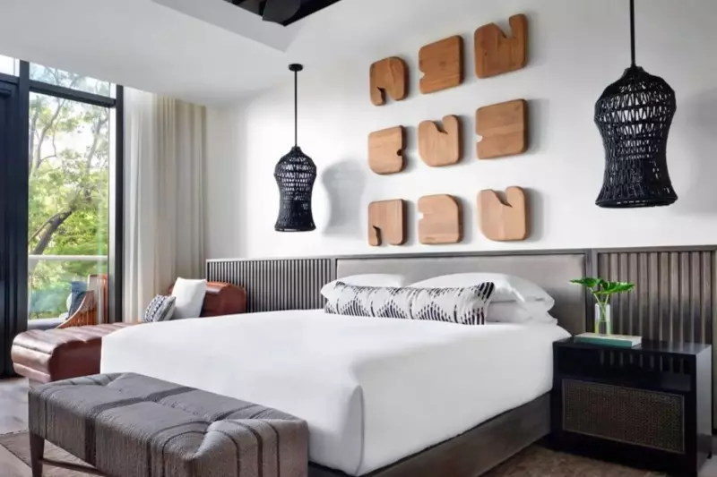 Premium Ocean View Pool Room