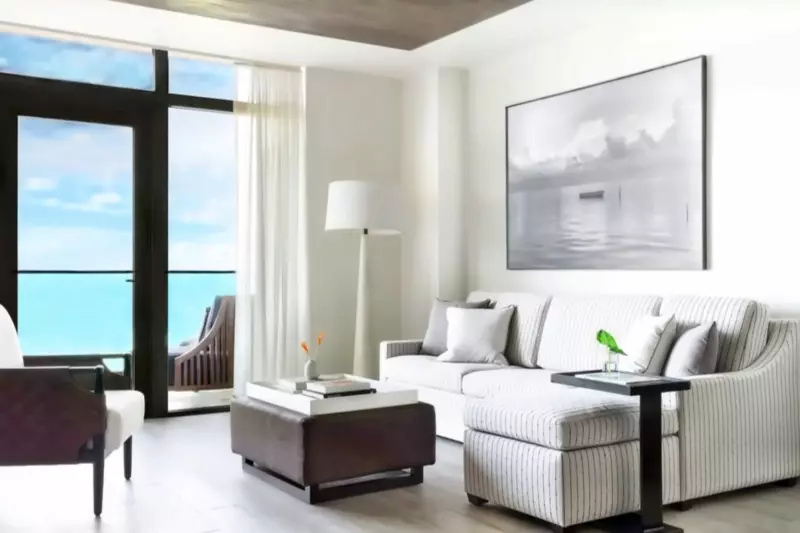 Roatan Ocean View Pool Suite