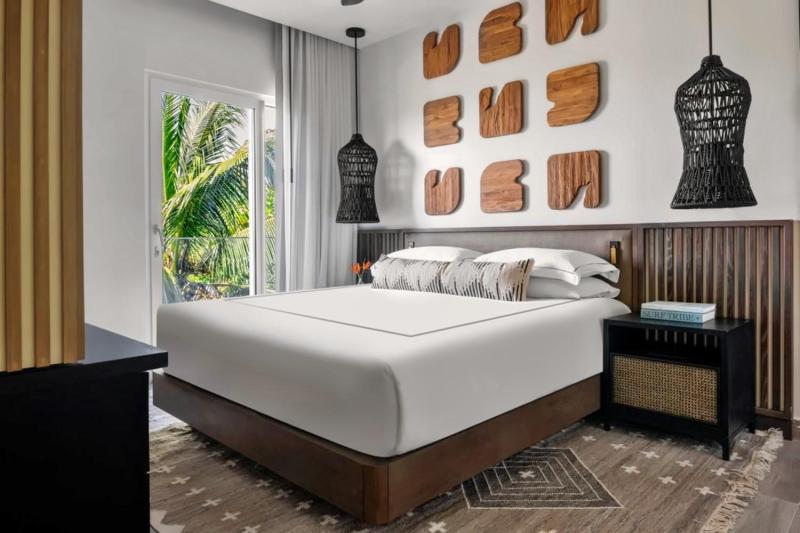 Premium Beachfront Villa Suite