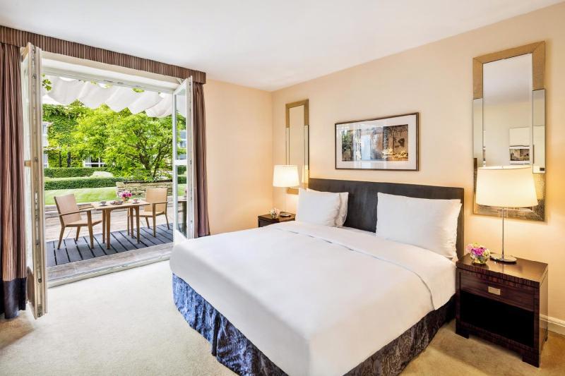 2 Bedroom Family Deluxe Terrace Room