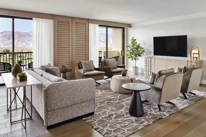  Chairman Suite