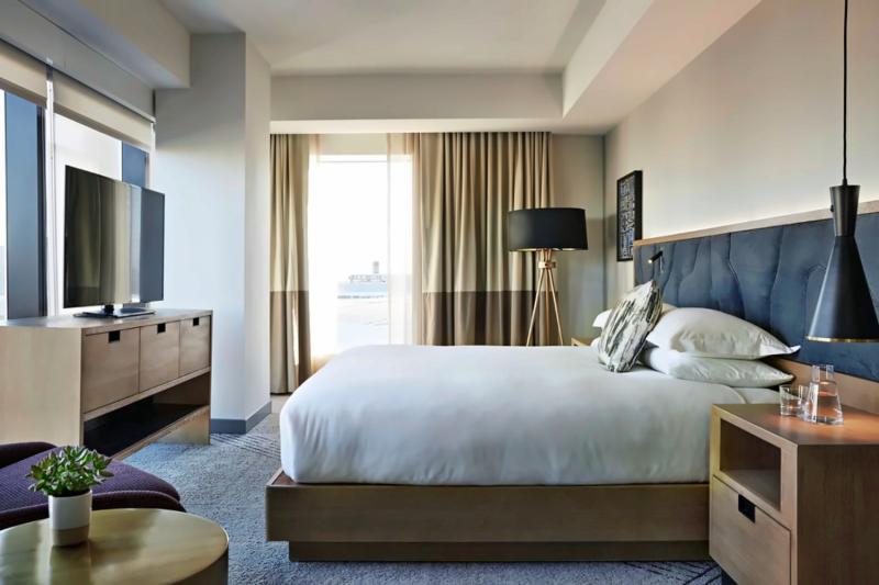 1 Bedroom Suite