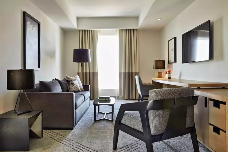 1 Bedroom Suite